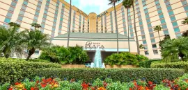 Rosen Plaza Hotel