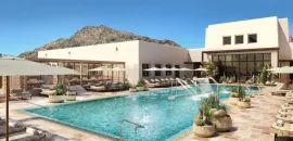 JW Marriott Scottsdale Camelback Inn Resort & Spa outdoor hydrotherapy. Credit JW Marriott Scottsdale Camelback Inn