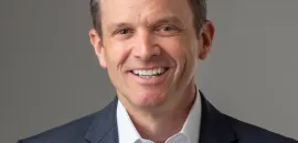 Whitten headshot