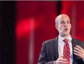 Scott Steinberg speaking.