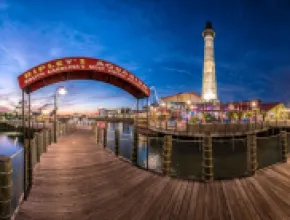 Image of Broadway at the Beach, Myrtle Beach, South Carolina.