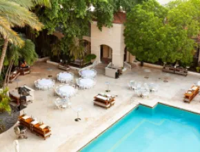 Pool area at JW Marriott Miami Turnberry Resort & Spa