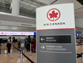 Air Canada sign. Credit: Jenari / Shutterstock.com