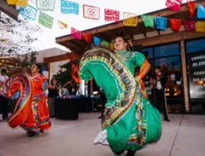 Image of colorful Mexican dancers in San Antonio.