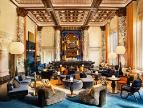 W New York Union Square