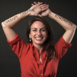 Ashley took part in Dear World's hosted portrait sessions at the Inspiration Hub at IMEX 2021, sharing her signature phrase "Curiosity Creates Kindness"