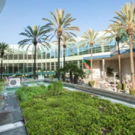 Photo of the rooftop garden of the Anaheim Convention Center.