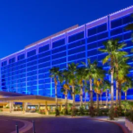 Disneyland® Hotel 