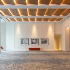 Virginia Guesthouse Hotel & Conference Center grand ballroom foyer