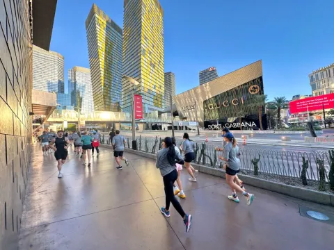 IMEX attendees hit the Strip for early morning IMEXrun 5K run.