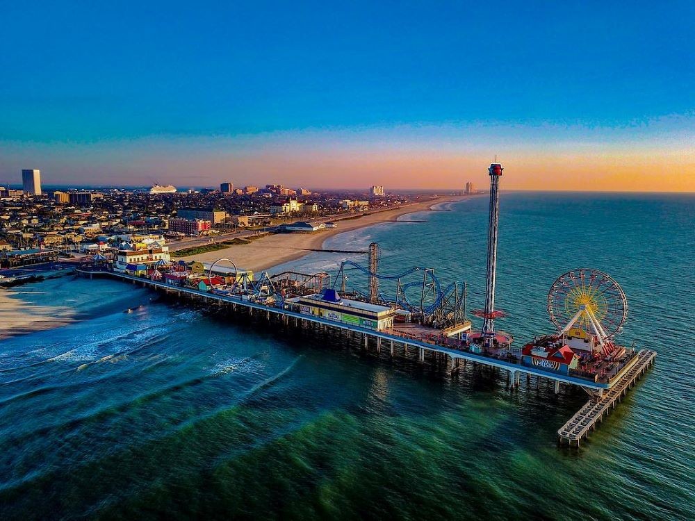 Galveston Island's Pleasure Pier