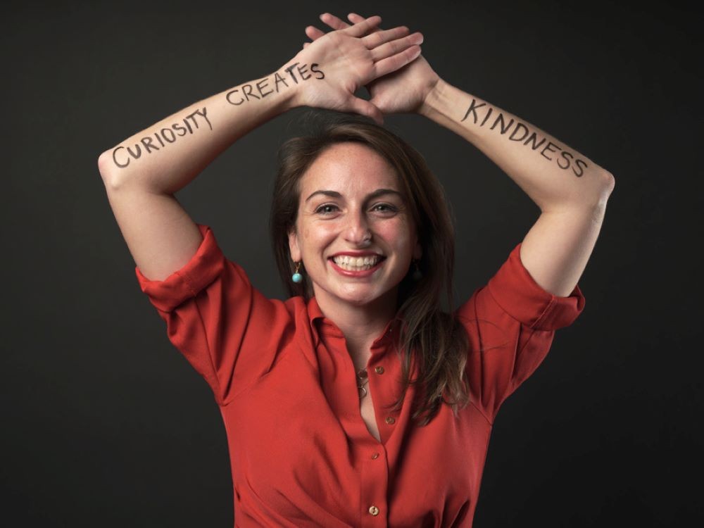 Ashley took part in Dear World's hosted portrait sessions at the Inspiration Hub at IMEX 2021, sharing her signature phrase "Curiosity Creates Kindness"