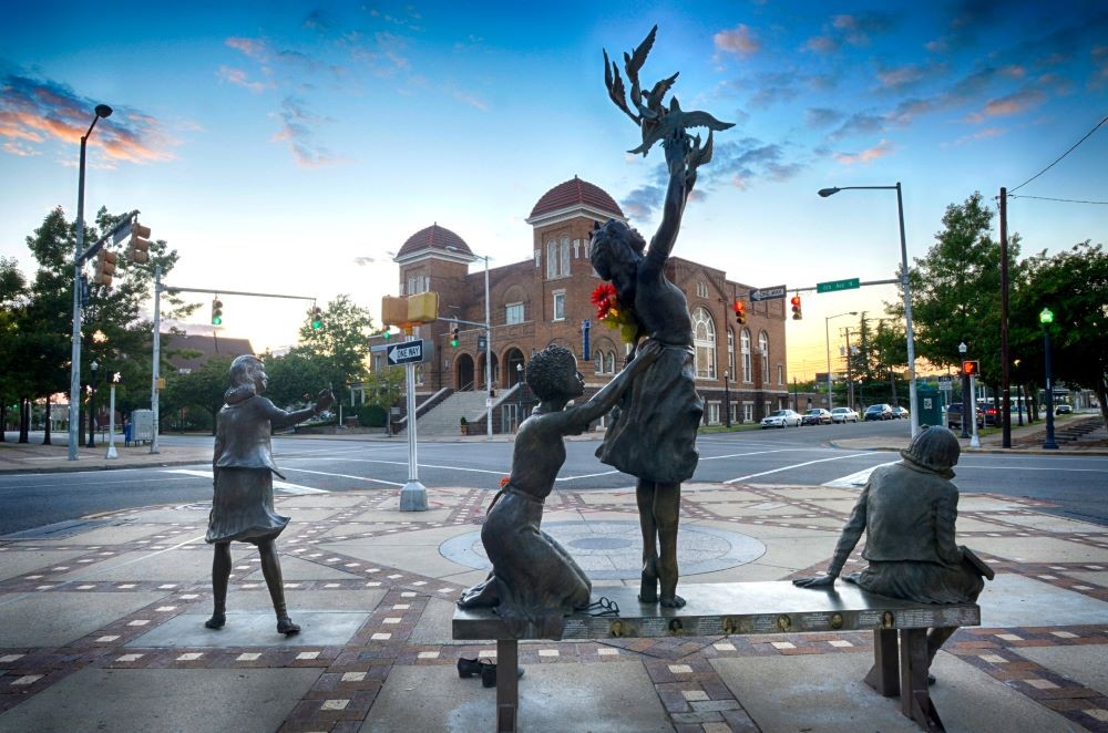 Photo of Kelly Ingram Park "Four Spirits" sculpture, Birmingham, Alabama.
