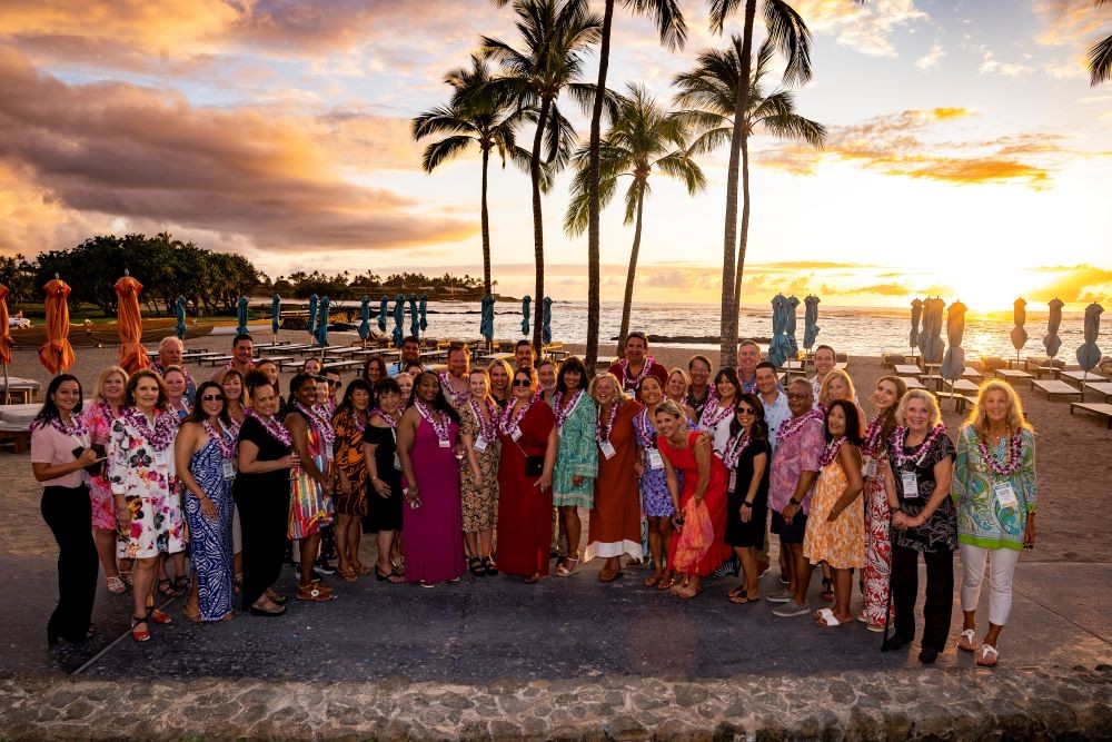 Meetings Today LIVE! Hawaiʻi 2023 Group Photo at Mauna Lani