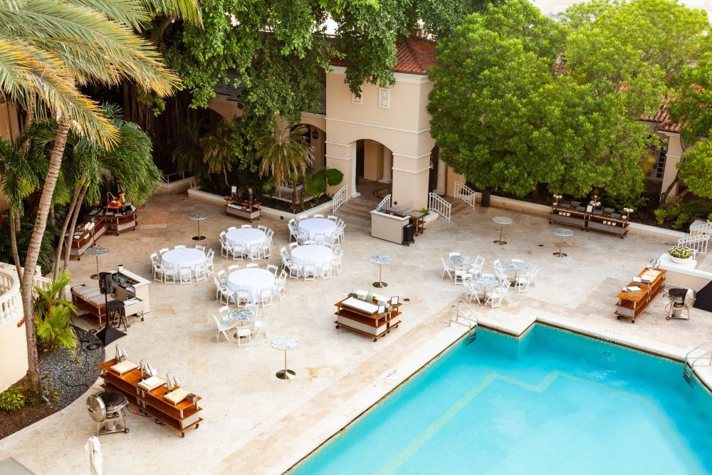 Pool area at JW Marriott Miami Turnberry Resort & Spa
