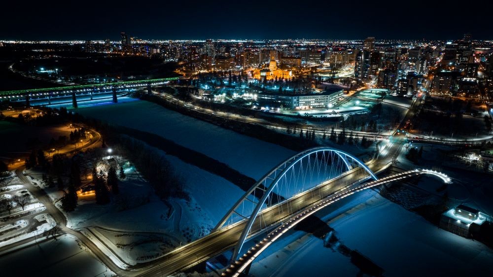 Edmonton Walterdale Bridge CREDIT BlackHawk Aeronautical Solutions