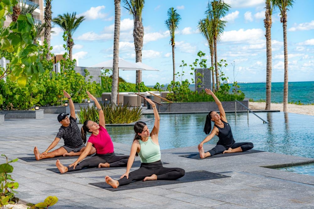 Photo of yoga class at Waldorf Astoria Cancun.