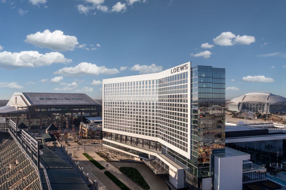 Photo of the Loews Arlington Hotel and Convention Center Exterior