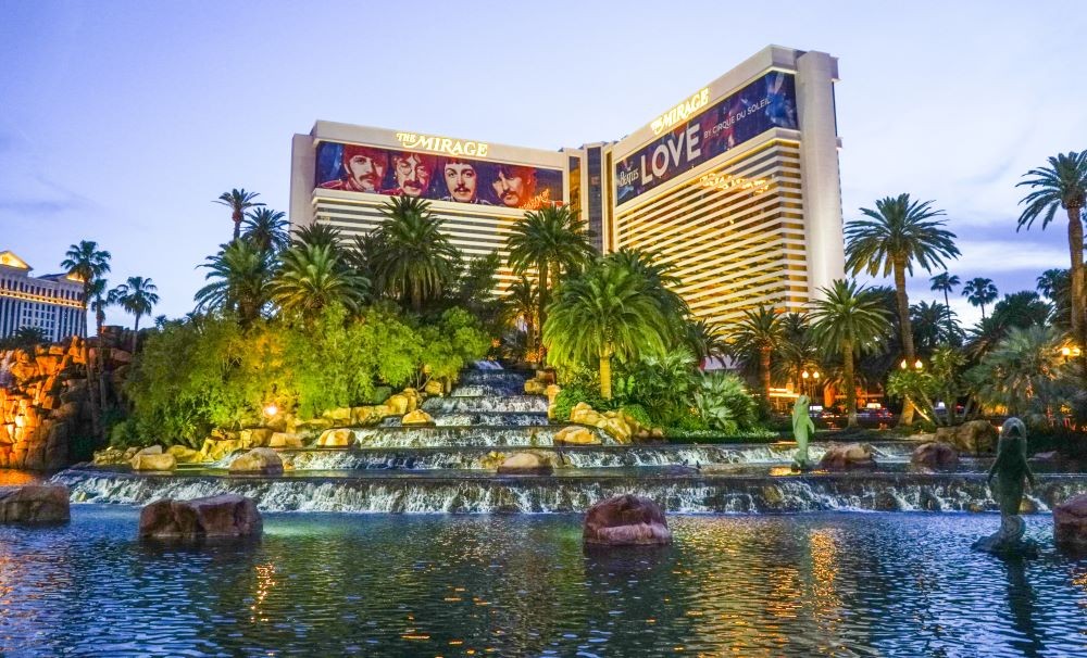 The Mirage Hotel & Casino exterior