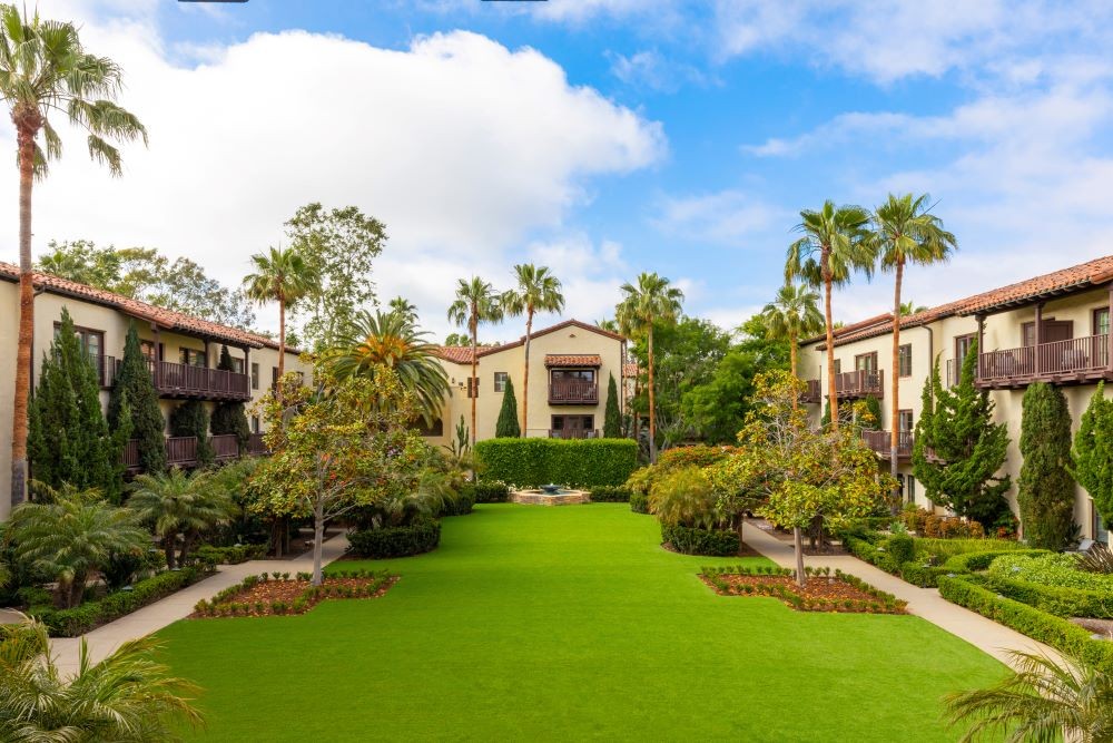 Estancia La Jolla Hotel & Spa