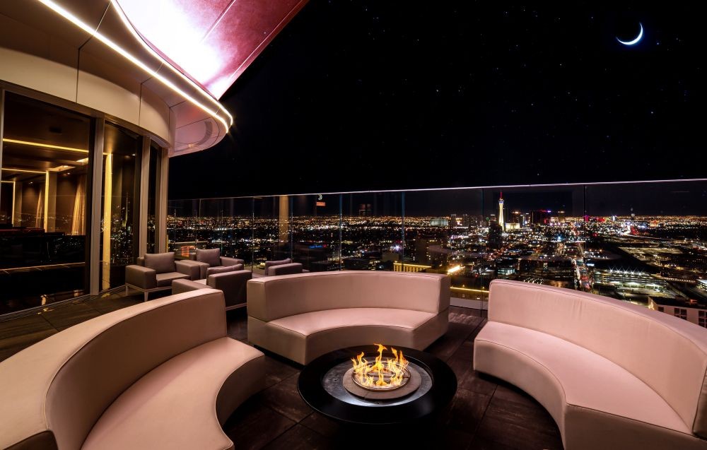 Circa Legacy Club, Circa Resort & Casino