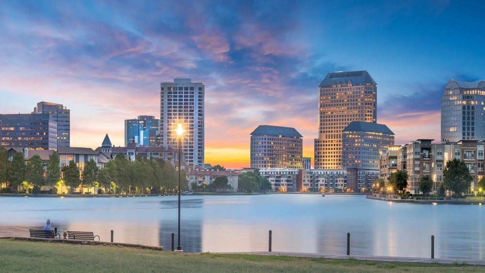 Skyline of Irving, Texas, with Lake Carolyn in foreground.