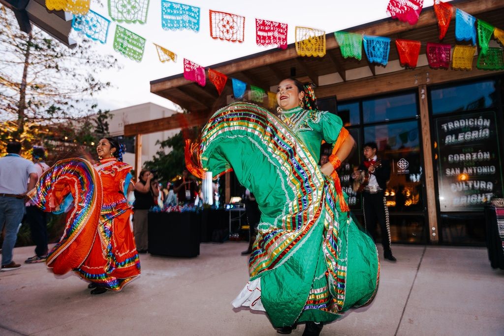 Image of colorful Mexican dancers in San Antonio.