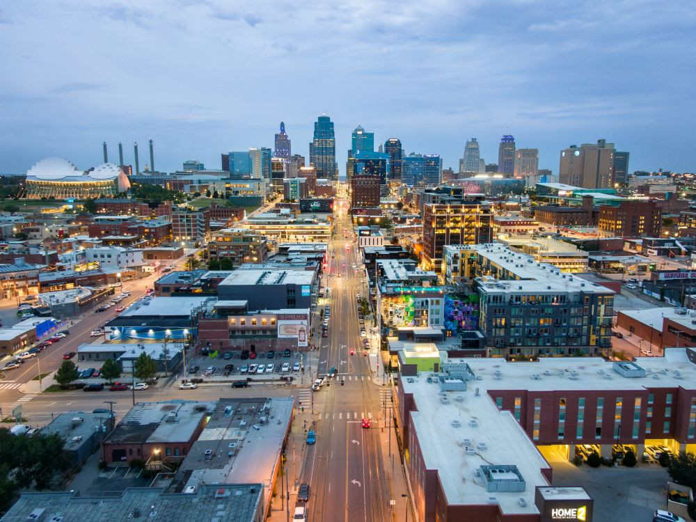 Downtown Kansas City skyline. CREDIT Michael Edwards-Visit KC
