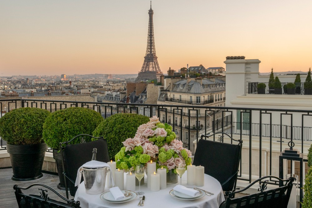 Four Seasons George V Penthouse Suite 