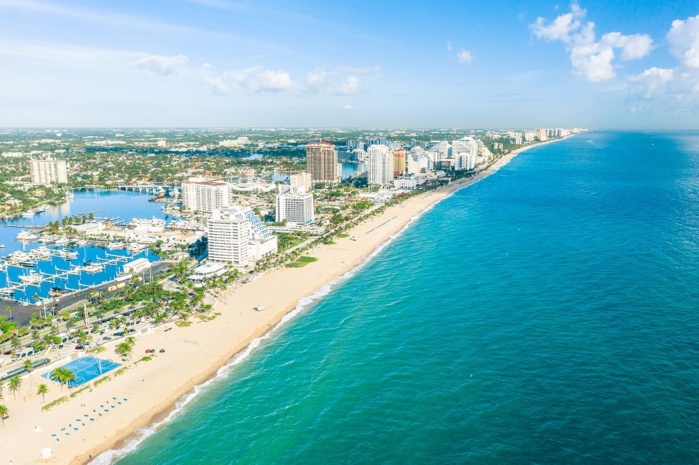 Aerial photo of Fort Lauderdale beach.
