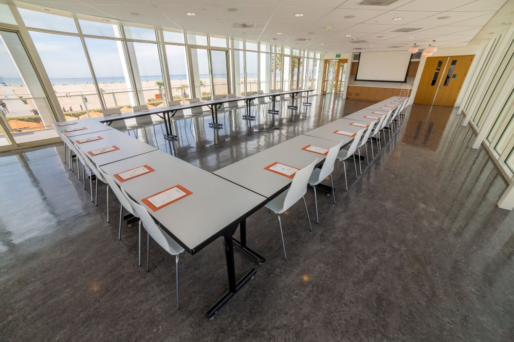 Annenberg Community Beach House meeting room