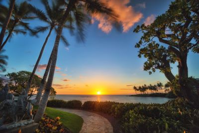 Waiulua Bay Sunset. Credit - Hilton Waikoloa Village